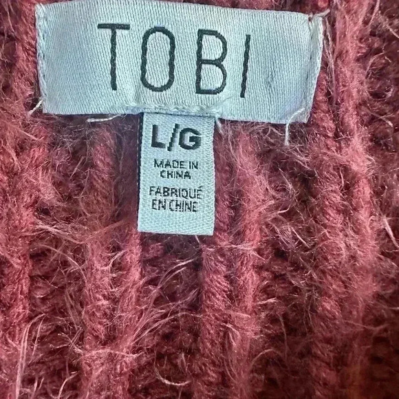 TOBI Thick Yarn Off The Shoulder Sweater In Brick Color Size Large EUC! - Picture 12 of 13
